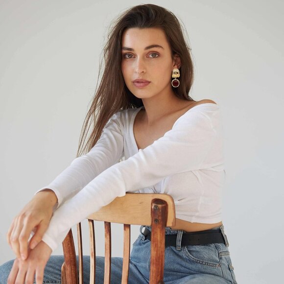 Red & Gold Dangle Drop Earrings for Women Cute Gold Geometric Statement Jewelry - Picture 3 of 5